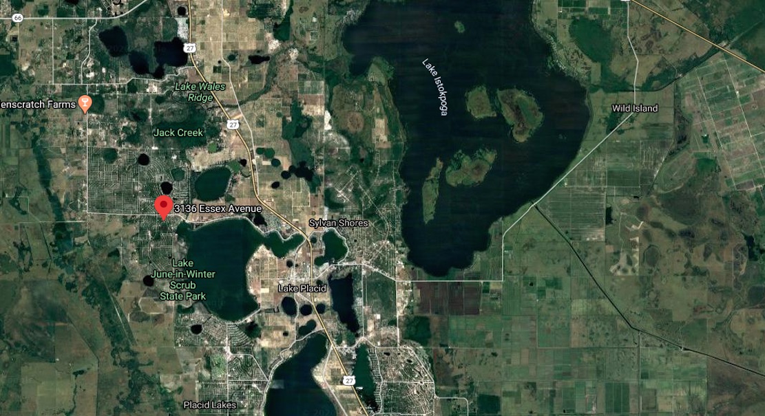 Lot For Sale LEISURE LAKES SO. OF MILLER D Highlands FL 0.440 acres, Paved, Waterfront Community