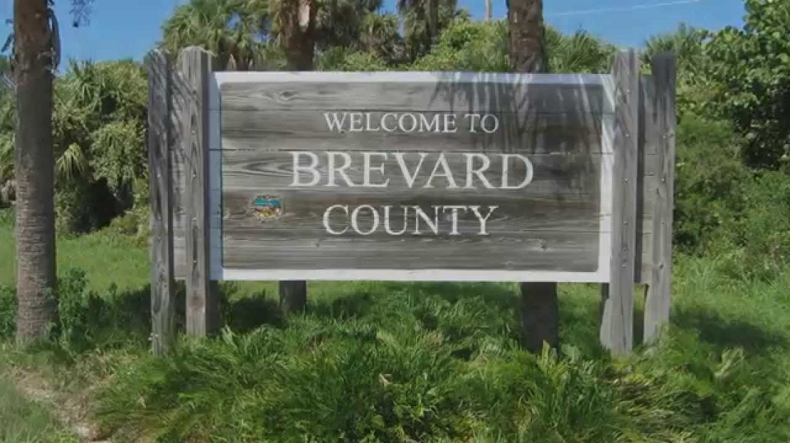 Lot For Sale Port Malabar Brevard FL 0.230 acres, Paved, Waterfront Community